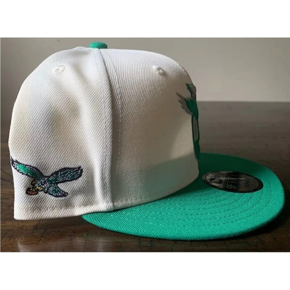 Philadelphia Eagles NFL White and Green Cap - Picture 4 of 7
